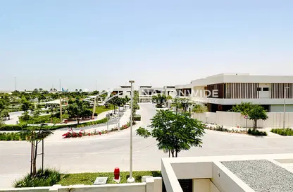 Villa - 5 Bedrooms - 6 Bathrooms for rent in West Yas - Yas Island - Abu Dhabi