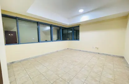 Apartment - 1 Bedroom - 1 Bathroom for rent in Al Nahyan - Abu Dhabi