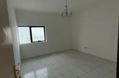 Apartment - 3 Bedrooms - 1 Bathroom for rent in Al Taawun Street - Al Taawun - Sharjah