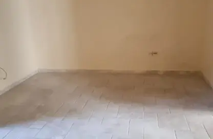 شقة - غرفة نوم - 1 حمام للايجار في الشويحنة - الشارقة شقة - غرفة نوم - 1 حمام للايجار في الشويحنة - الشارقة