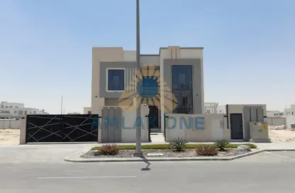 فيلا - 4 غرف نوم - 5 حمامات للبيع في الريمان - الشامخة - أبوظبي