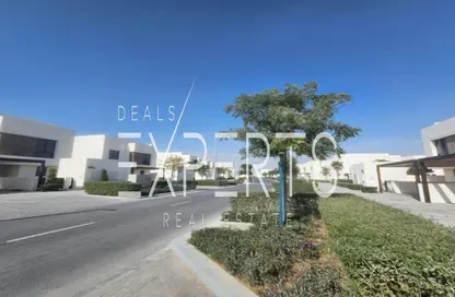 Villa - 5 Bedrooms - 6 Bathrooms for rent in Noya Luma - Noya - Yas Island - Abu Dhabi Villa - 5 Bedrooms - 6 Bathrooms for rent in Noya Luma - Noya - Yas Island - Abu Dhabi