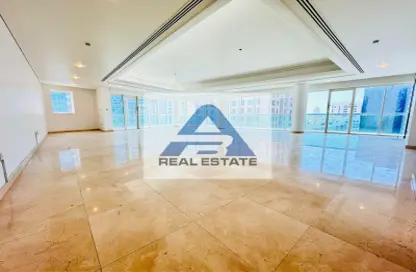 Apartment - 4 Bedrooms - 6 Bathrooms for rent in Oryx Tower - Corniche Road - Abu Dhabi