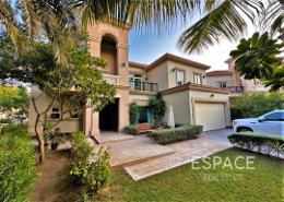 Villa - 5 bedrooms - 5 bathrooms for sale in Entertainment Foyer - Mediterranean Clusters - Jumeirah Islands - Dubai