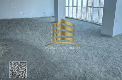 طابق كامل - استوديو - 8 حمامات للبيع في بناية ثريا المجاز - المجاز 3 - المجاز - الشارقة
