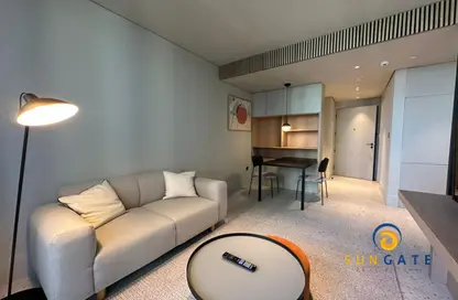 شقة - 1 حمام للبيع في رأسًا على عقب - الخليج التجاري - دبي