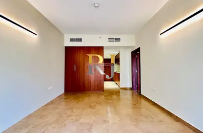 Apartment - 1 Bedroom - 1 Bathroom for rent in Mankhool Building - Mankhool - Bur Dubai - Dubai