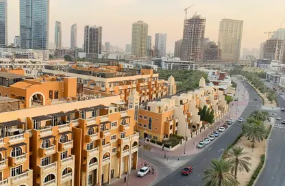Apartment - 1 Bedroom - 2 Bathrooms for sale in Binghatti Emerald - Jumeirah Village Circle - Dubai
