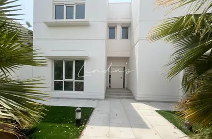 Villa - 5 Bedrooms - 6 Bathrooms for rent in Meadows 9 - Meadows - Dubai