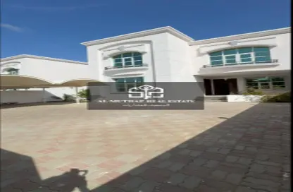 فيلا - 5 غرف نوم - 6 حمامات للايجار في الطويه - العين