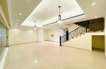 Villa - 5 Bedrooms - 6 Bathrooms for rent in Mirdif Villas - Mirdif - Dubai
