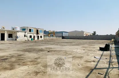 أرض - استوديو للايجار في المنطقة الصناعية رقم 2 - المنطقة الصناعية بالشارقة - الشارقة