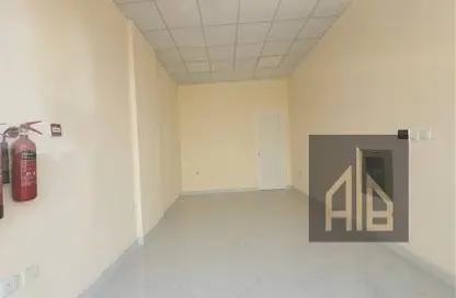 Shop - Studio - 1 Bathroom for rent in Al Jurf Industrial 3 - Al Jurf Industrial - Ajman