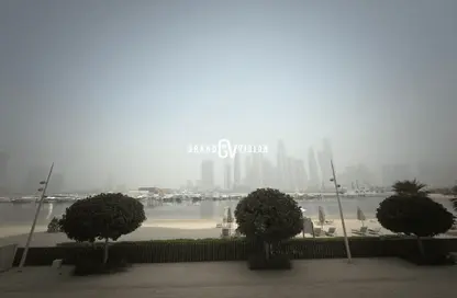 Townhouse - 4 Bedrooms - 4 Bathrooms for rent in Marina Vista - EMAAR Beachfront - Dubai Harbour - Dubai