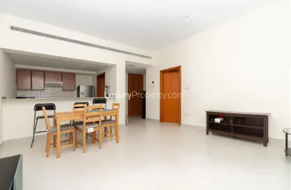 Apartment - 1 Bedroom - 1 Bathroom for rent in Al Dhafra 1 - Al Dhafra - Greens - Dubai