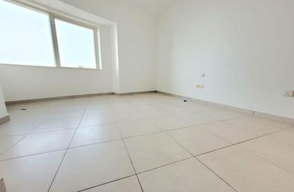 Apartment - 2 Bedrooms - 3 Bathrooms for rent in Jumeirah Garden City - Al Satwa - Dubai
