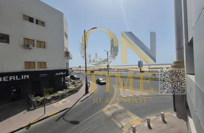 Apartment - 2 Bedrooms - 2 Bathrooms for rent in Corniche Tower - Ajman Corniche Road - Ajman