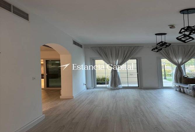 15882017 - Property Main Image