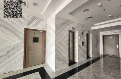 عمارة بالكامل - 8 غرف نوم - 8 حمامات للبيع في الجرف 3 - الجرف - عجمان وسط المدينة - عجمان