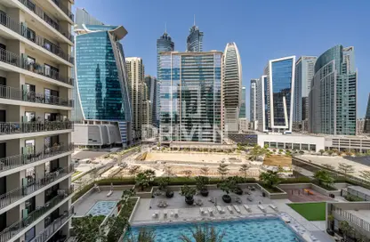 Apartment - 1 Bedroom - 1 Bathroom for sale in Zada Tower - Business Bay - Dubai