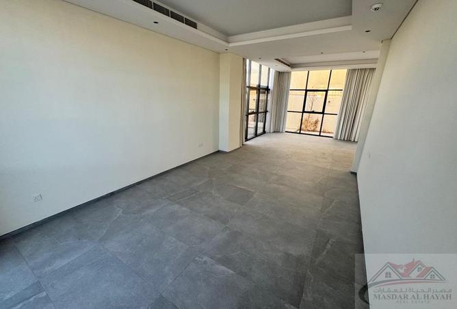 15695686 - Property Image 3