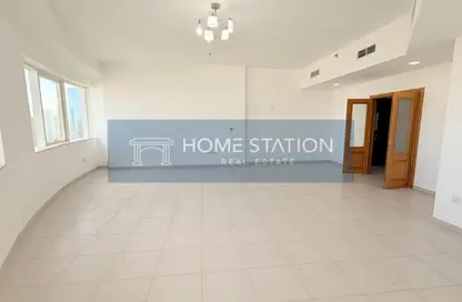 شقة - 2 غرف نوم - 2 حمامات للايجار في بلو تاور - شارع الشيخ زايد - دبي شقة - 2 غرف نوم - 2 حمامات للايجار في بلو تاور - شارع الشيخ زايد - دبي