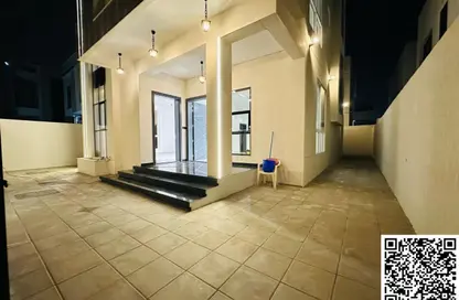 Villa - 5 Bedrooms - 7 Bathrooms for sale in Al Yasmeen 1 - Al Yasmeen - Ajman