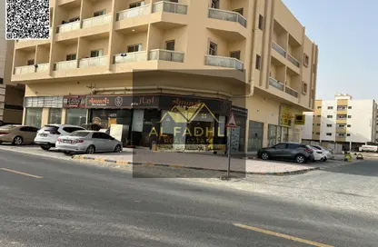 عمارة بالكامل - 8 غرف نوم - 8 حمامات للبيع في الجرف 3 - الجرف - عجمان وسط المدينة - عجمان