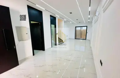 تاون هاوس - 4 غرف نوم - 6 حمامات للبيع في الحليو 2 - الحليو - عجمان