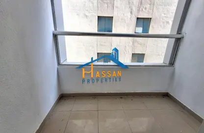 شقة - غرفة نوم - 1 حمام للايجار في شارع التعاون الجديد - التعاون - الشارقة