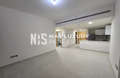 شقة - 2 غرف نوم - 2 حمامات للايجار في راديانت سكوير - مدينة الأضواء - جزيرة الريم - أبوظبي