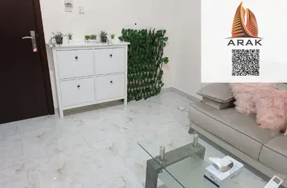 شقة - غرفة نوم - 2 حمامات للايجار في فلل الروضة 2 - 2  الروضة - الروضة - عجمان