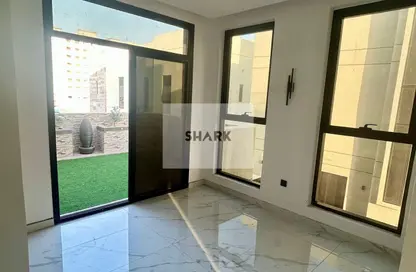 Villa - 5 Bedrooms - 3 Bathrooms for sale in Al Yasmeen 1 - Al Yasmeen - Ajman