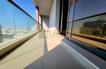 Apartment - 2 Bedrooms - 3 Bathrooms for rent in Jumeirah Garden City - Al Satwa - Dubai