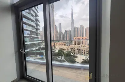 Apartment - 3 Bedrooms - 5 Bathrooms for rent in Imperial Avenue - Downtown Dubai - Dubai