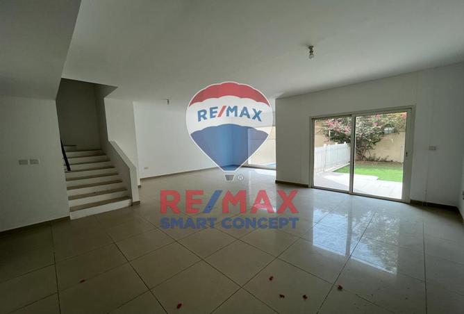 Villa - 5 Bedrooms - 6 Bathrooms for sale in Arabian Style - Al Reef Villas - Al Reef - Abu Dhabi