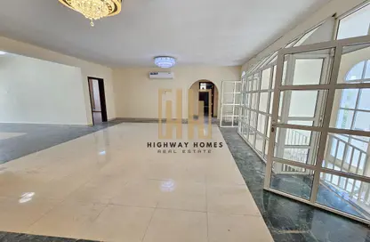 Villa - 7+ Bedrooms - 7 Bathrooms for rent in Al Ramla - Halwan - Sharjah