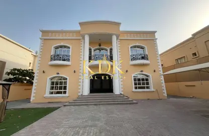 Villa - 5 Bedrooms - 6 Bathrooms for rent in Al Barsha South 2 - Al Barsha South - Al Barsha - Dubai