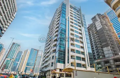 Apartment - 1 Bedroom - 2 Bathrooms for rent in MAG 218 - Dubai Marina - Dubai