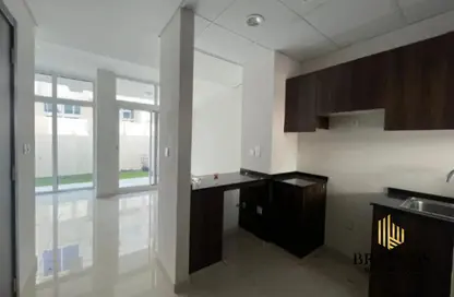 فيلا - 3 غرف نوم - 3 حمامات للبيع في البيزيا - داماك هيلز 2 - دبي