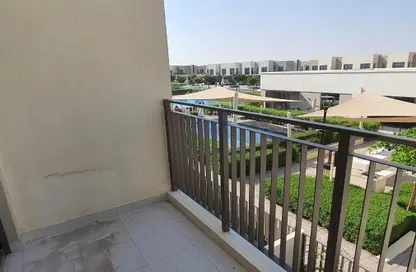 Balcony image for: Villa - 3 Bedrooms - 4 Bathrooms for rent in Parkside 1 - EMAAR South - Dubai South (Dubai World Central) - Dubai, Image 1