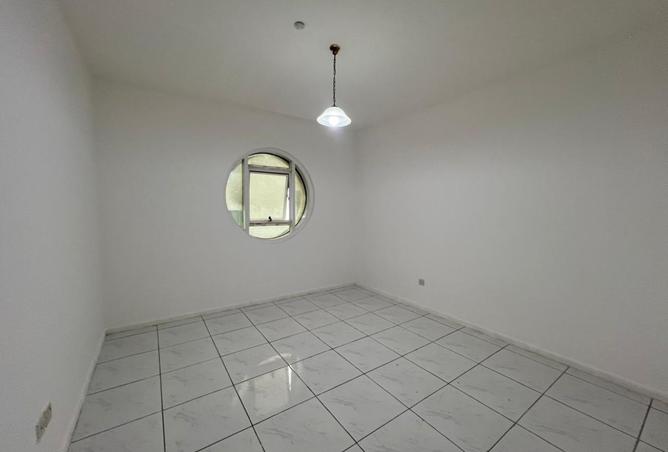 16012435 - Property Image 3