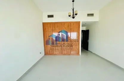 Apartment - 2 Bedrooms - 3 Bathrooms for rent in Al Mamzar Building - Al Mamzar - Deira - Dubai