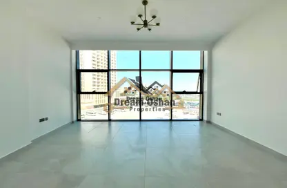 Apartment - 2 Bedrooms - 3 Bathrooms for rent in Sama Al Jaddaf - Al Jaddaf - Dubai