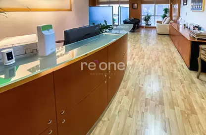 Office Space - Studio - 1 Bathroom for rent in Fairmont Hotel - Sheikh Zayed Road - Dubai