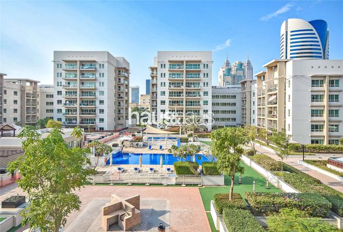 2B + Study | Well maintained | Available December