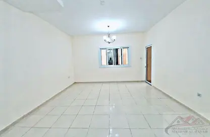 Apartment - 1 Bedroom - 2 Bathrooms for rent in Muwaileh 29 Building - Muwaileh - Sharjah
