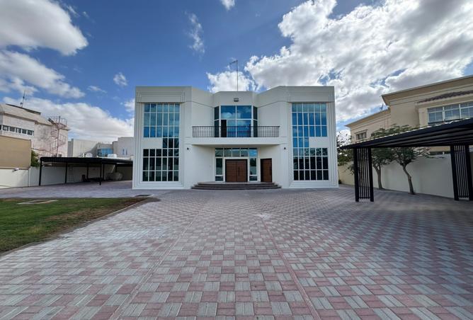 High-End Standalone Villa | 5BR |Maid|  Garden