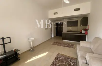 Living Room image for: Apartment - 1 Bedroom - 1 Bathroom for sale in Al Ramth 01 - Al Ramth - Remraam - Dubai, Image 1