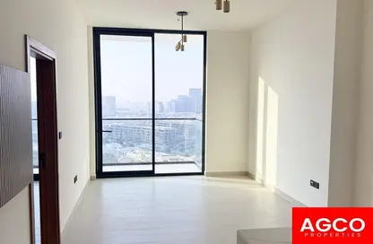 Apartment - 1 Bedroom - 2 Bathrooms for rent in Binghatti Tulip - Jumeirah Village Circle - Dubai